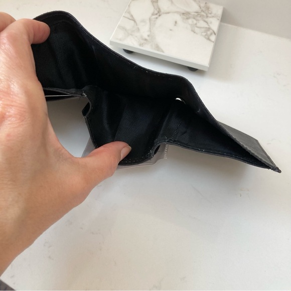 Black Split Leather Trifold Wallet with Embossed Golf Clubs - NWOT - Picture 5 of 5